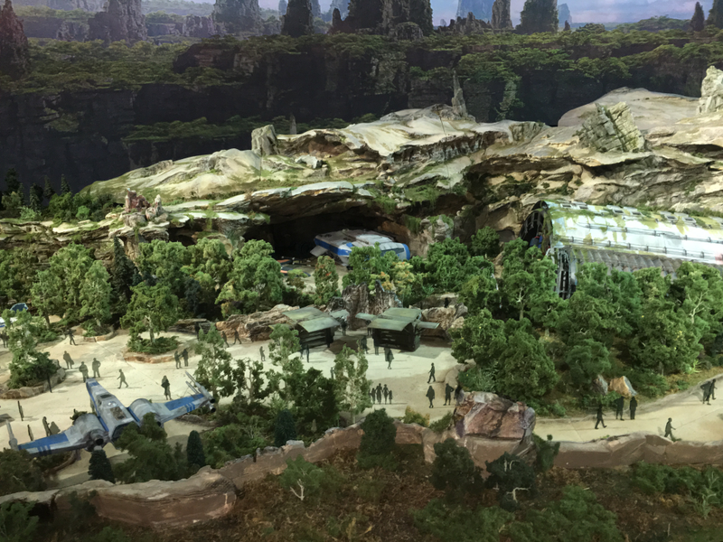 Illustration for article titled Here's Your First Look at an Insanely Detailed Model of Disney's Star Wars Land (UPDATED)